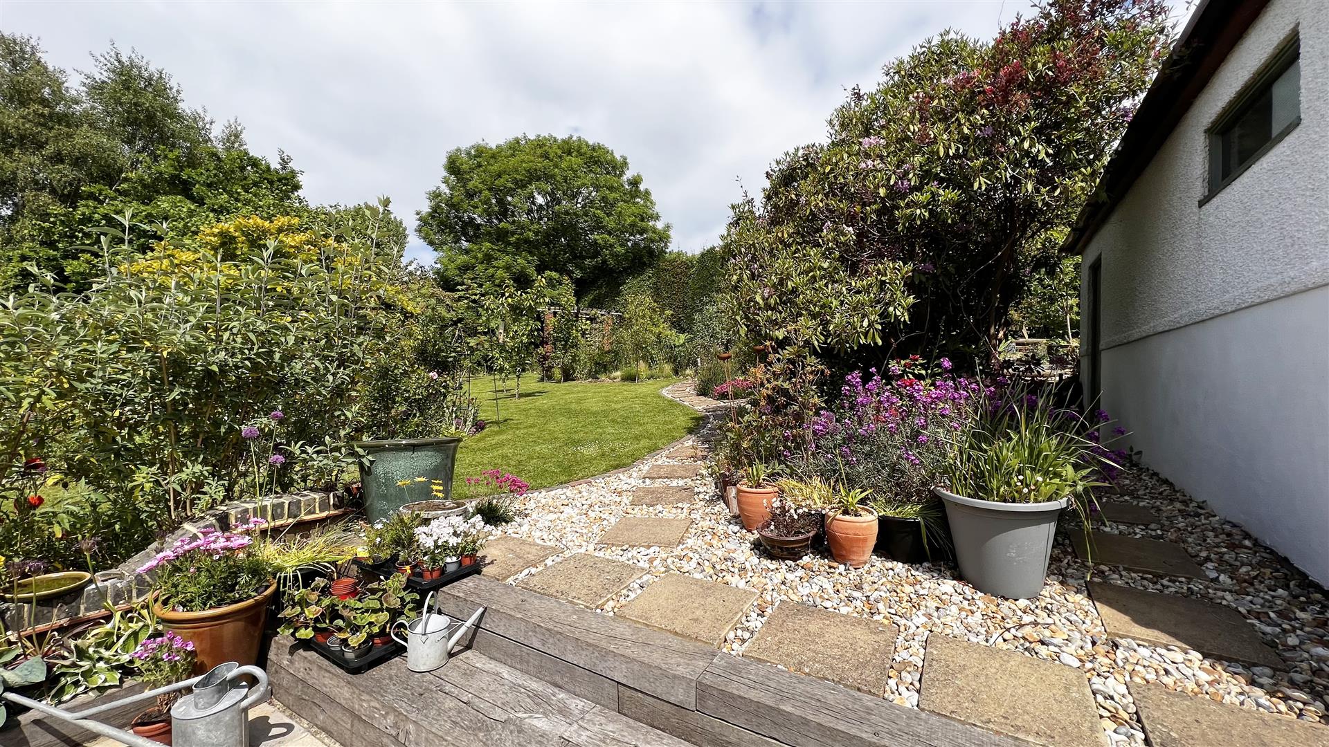 Ochiltree Road, Hastings Rush, Witt & Wilson